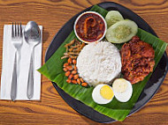 Warung Nasi Lemak Kukus Pak Nan food