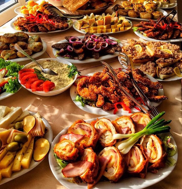 Bistro Suete În interior