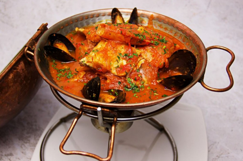 Old Lisbon Sibiu Comida