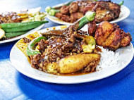 Nasi Kandar Akhbar (nasi Ganja) inside