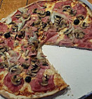 Pate A Pizza food