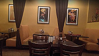 Devine Bistro inside