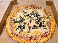 Little Caesars Pizza food