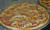 Solopizza food