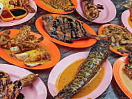 Restoran Abang Bomba Bawal Goreng food