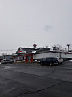 Friendly's outside