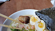 Tonbo Ramen food