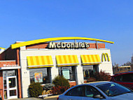 Mcdonald's outside