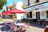 Kroc Kebab Bagatelle inside