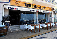 Taverna Do 8 O 80 inside