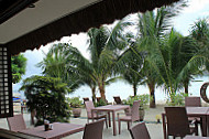 Pearl Restaurant at Linaw Beach Resort food