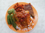 Nasi Lemak Arifsha Food Corner food