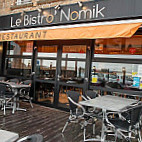 Le Bistro'nomik inside