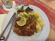 Wirtshaus Zum Kramer food