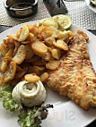 Zum Kleinen Fisch food