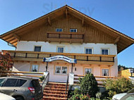 Gasthaus Zum Tremmel outside