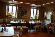 Bistro Kreuzstraße inside