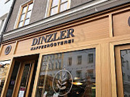 Dinzler Kaffeerösterei inside