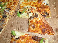 Domino's Pizza food