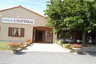 L'impérial outside