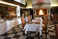 Le Grand Hotel de L'Abbaye food