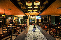 Ressu Restaurant & Lounge inside