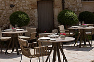 Domaine du Colombier Restaurant food