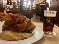 Brauerei Zum Schlüssel food