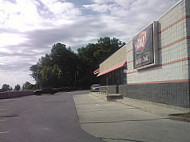 Dairy Queen Grill Chill outside