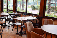 Bistrot L'ile O Sets food