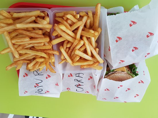restaurant image