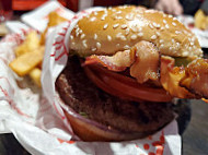 Red Robin Gourmet Burgers And Brews food