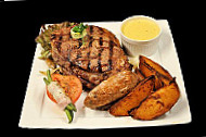 Huset Steak House food