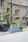 The Buck Inn outside