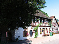 Wirtshaus im Fronhof outside