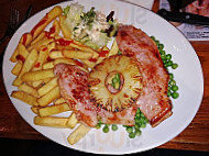 The Lifeboat Tavern food