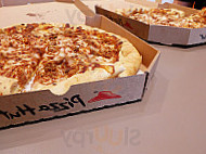 Pizza Hut food