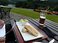 Dining At The Green Park food