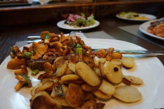 restaurant image