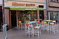 Velicious Burger inside