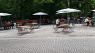 Berggarten outside