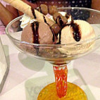 Gelato Cafe Di Martino food