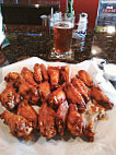 Bufalucca Sports N' Wings food