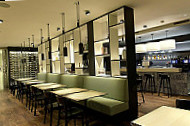 Brasserie Lowen inside