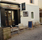 Le Bistrot Des Gueules Rouges outside