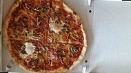 Etna Pizza food