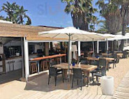 Talamanca Beach Club inside