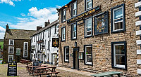 The Kings Arms inside