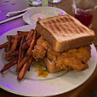 Puckett's Downtown Columbia food