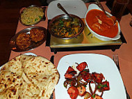 The Amina Tandoori food